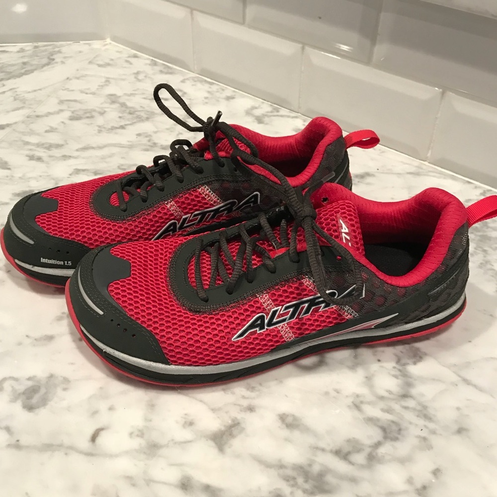 Altra Intuition 1.5 size 10
